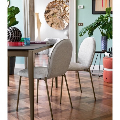 Set 2 sedie Riley Mid CB2189 Connubia in metallo imbottite